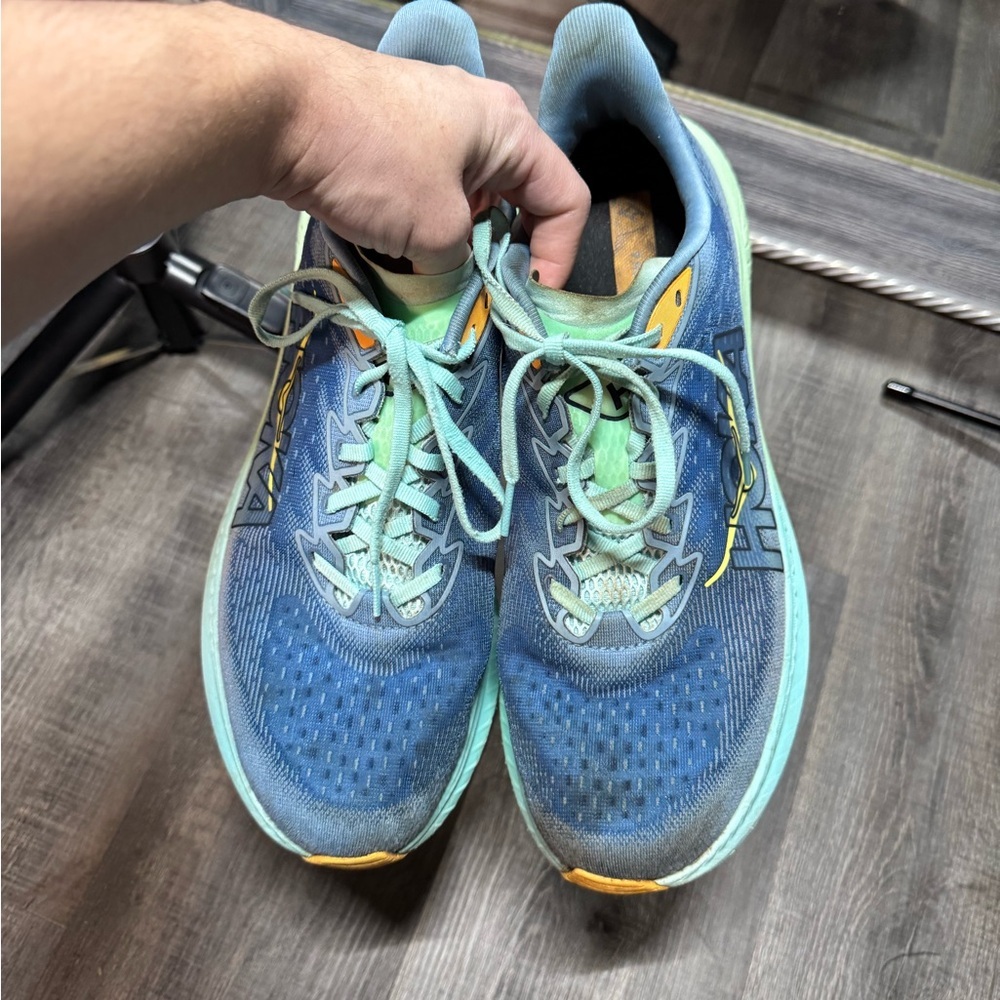 Hoka Mach 6 running shoes - Picture 2 of 7